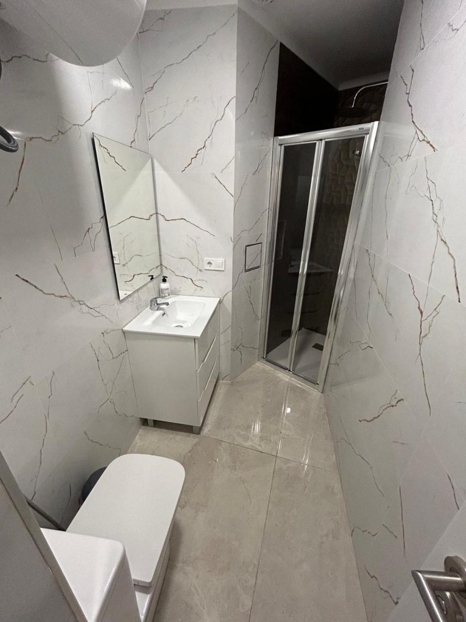 Elegance Apartment Alicante Bagian luar foto